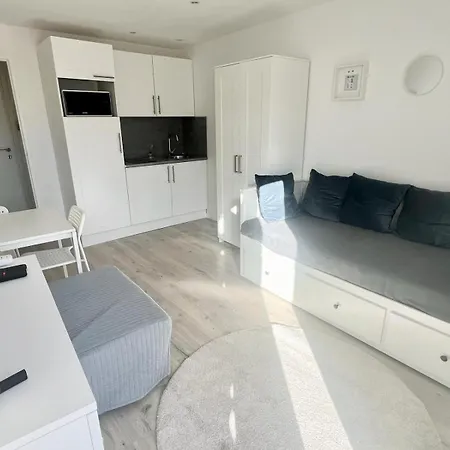 Studio Moderne Renove Avec Balcon Nice Exterior photo